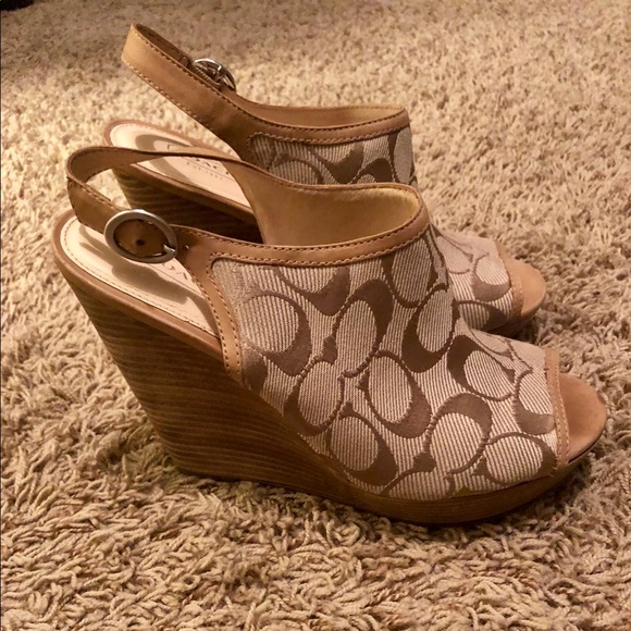 Coach wedges - Picture 1 of 3